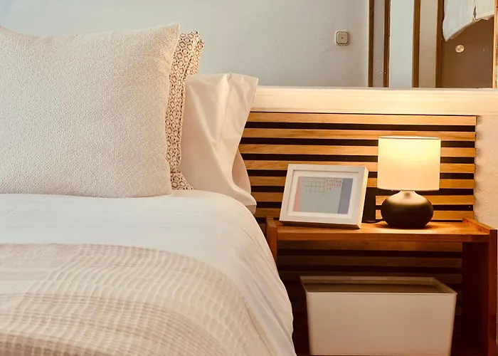 아파트 Cozy- 100m From The With Pool & Perfect For2 *