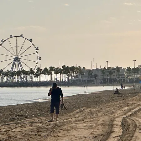 Cozy- 100m From The With Pool & Perfect For2 *