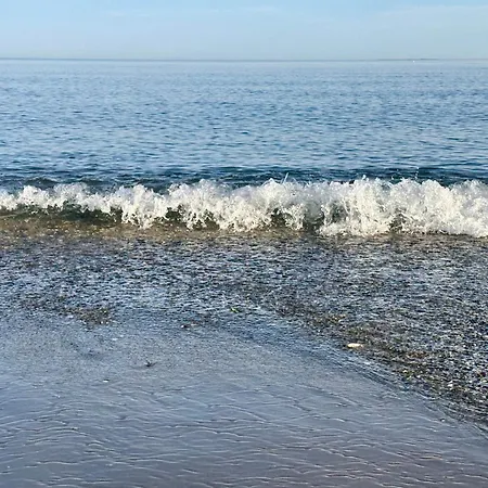 Cozy- 100m From The With Pool & Perfect For2 *